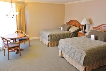 Room 8 of 11