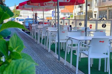 Snack bar