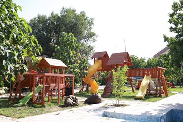 Children's play area - outdoor