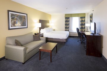 Room 48 of 82