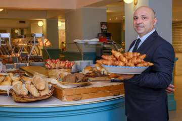 Breakfast buffet