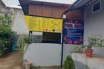 Food court