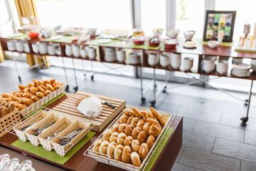 Breakfast buffet