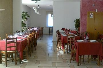 Food court