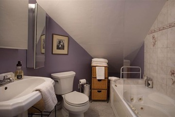 Room 22 of 35