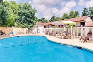 Pool 3 of 15