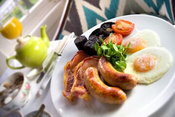 Breakfast meal