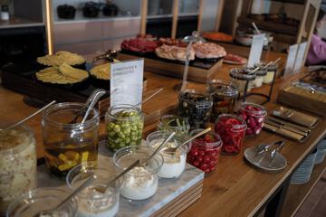 Breakfast buffet