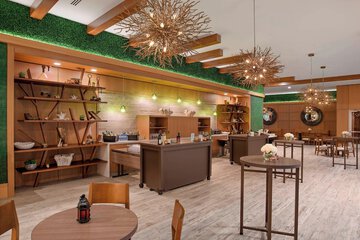 Hotel Interior 19 of 68