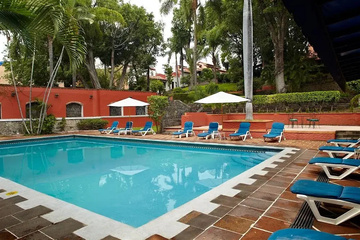 pool