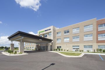 Holiday Inn Express & Suites Rochester Hill - Detroit Area by IHG