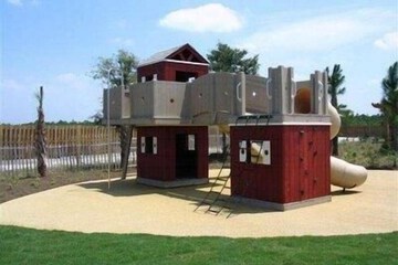 Children's play area - outdoor