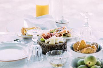 Breakfast meal