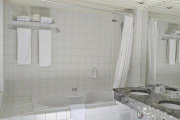 Photo 24