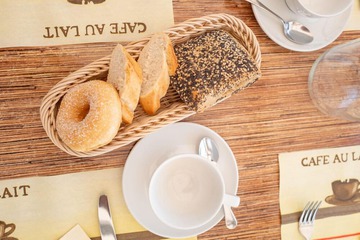 Breakfast area