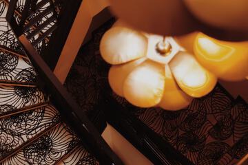 Handrails in stairways