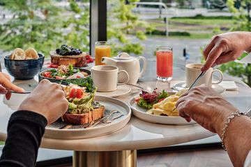 Breakfast meal