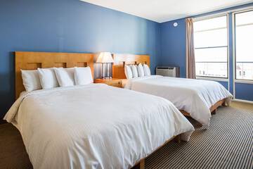 Room 11 of 21