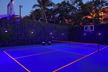 Tennis court