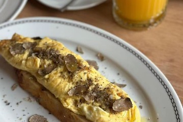 Breakfast meal