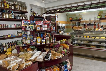 Coffee shop