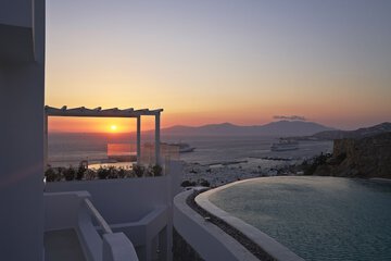 Rooftop pool
