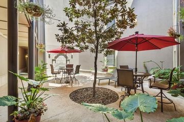 Hotel Interior 4 of 24