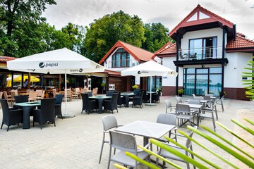 Beach bar