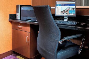 Business Center 16 of 16