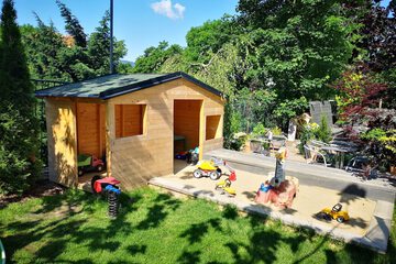 Children's play area - outdoor