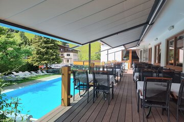 Sundeck