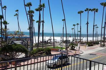 Beach/ocean view