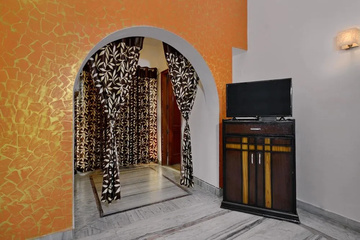 hotel_rooms