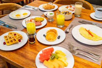 Breakfast meal