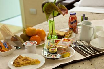 Breakfast meal