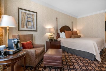 Room 60 of 155