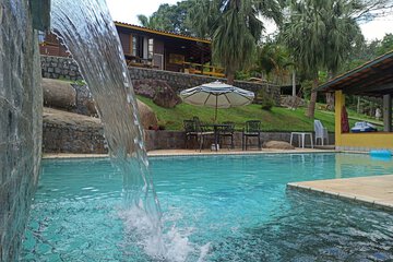 Pool waterfall