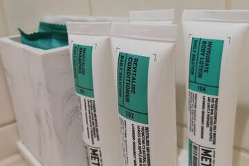 Bathroom amenities