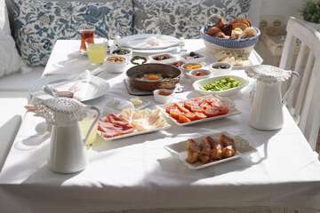 Breakfast meal
