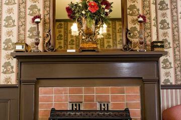 Hotel Interior 25 of 107