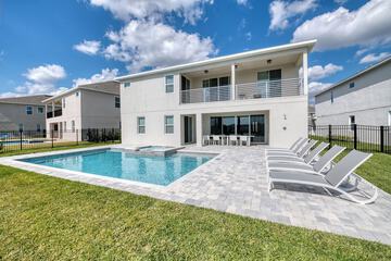 Private pool