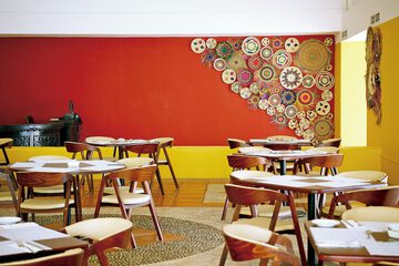 restaurant cafeteria