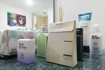 Bathroom amenities
