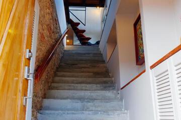 Photo 32