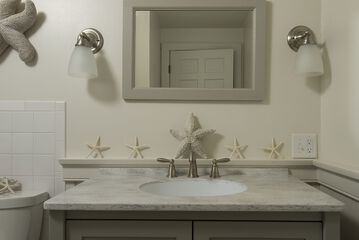 Bathroom sink