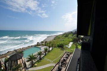 Beach/ocean view