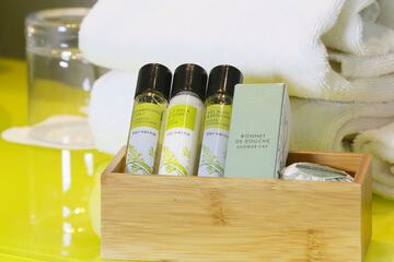 Bathroom amenities