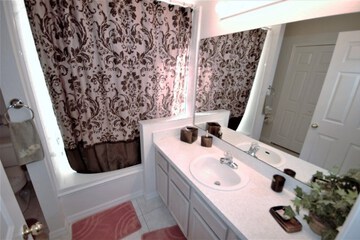 Bathroom amenities