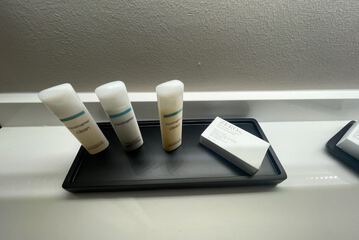 Bathroom amenities