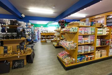 Gift shop